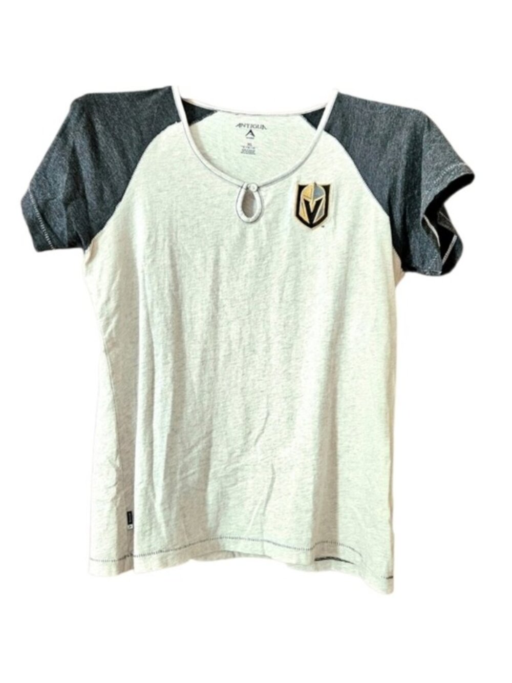 Vegas Golden Knights Tee XL cream gray Womens short sleeve GUC hockey shirt NHL